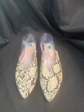 H Halston Snakeskin Patterned Women's Mules